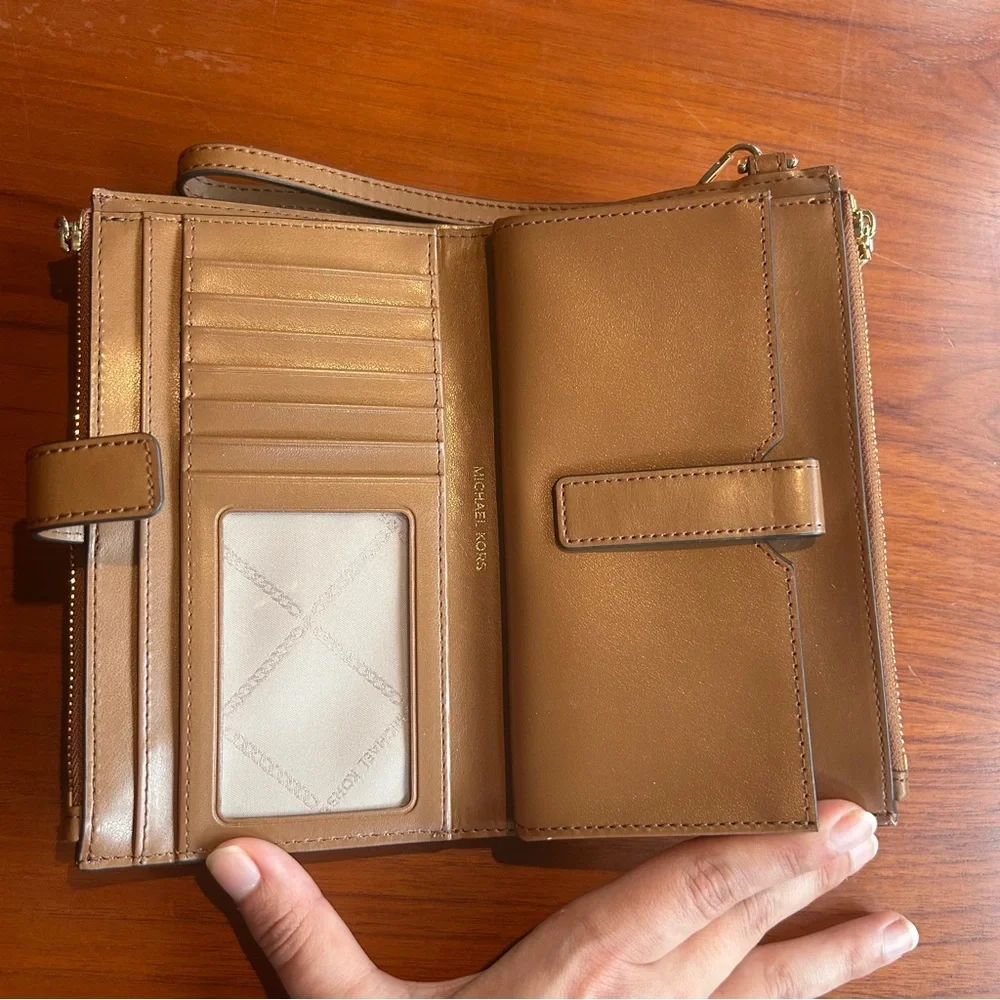 Michael Kors Wristlet - Picture 7 of 10